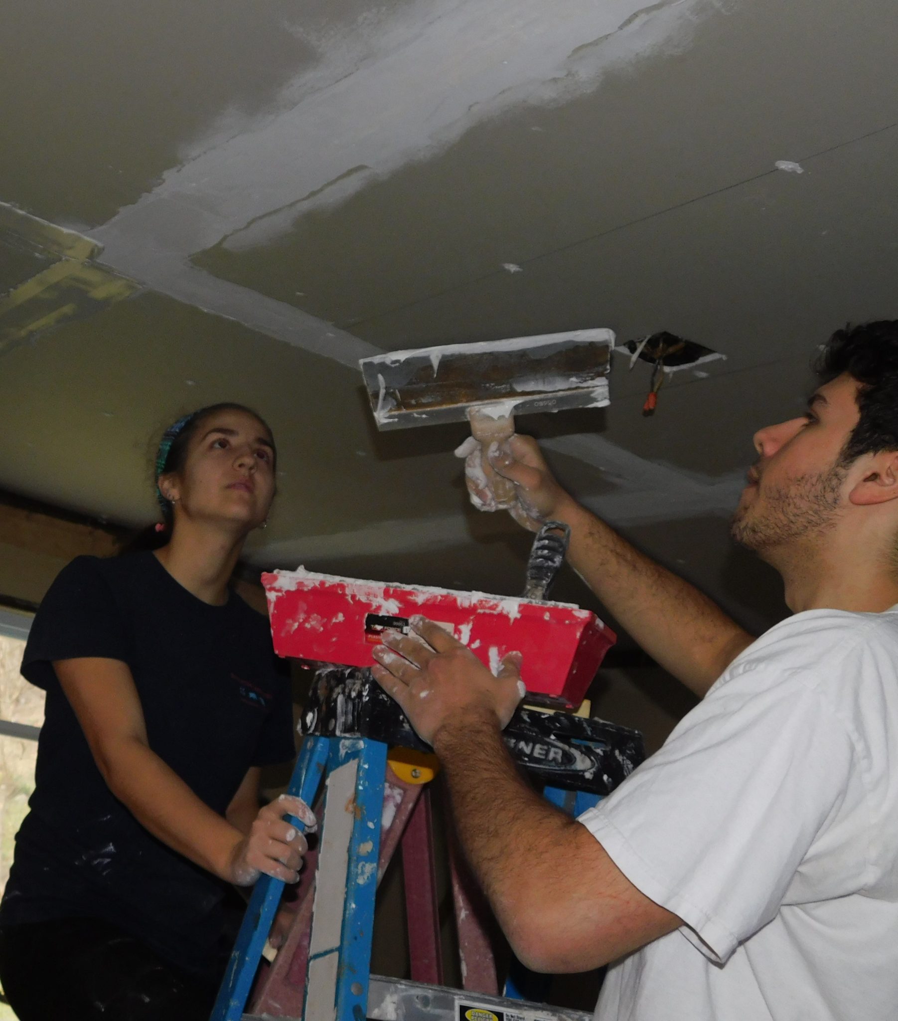 College Volunteers Spring into Action for Veterans