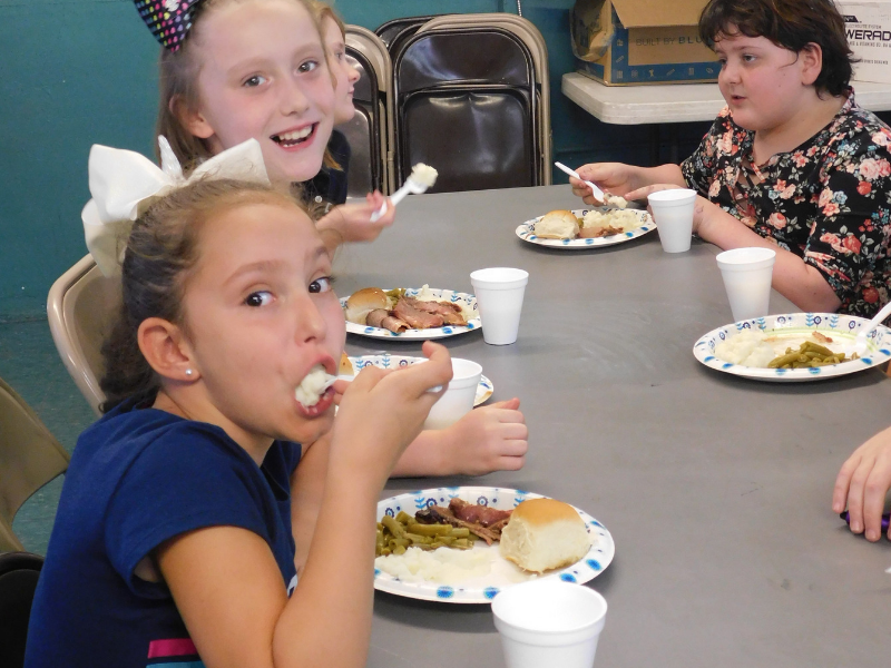 Children eating in West Virginia