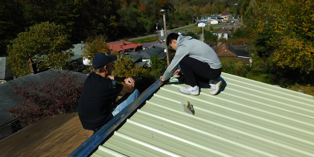 Repairing roofs in McDowell County West Virginia