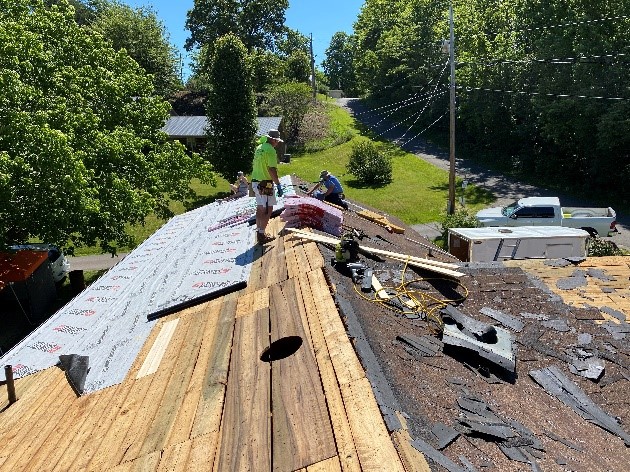 AHA -- AO Home Rehab Blackwell Roof work1